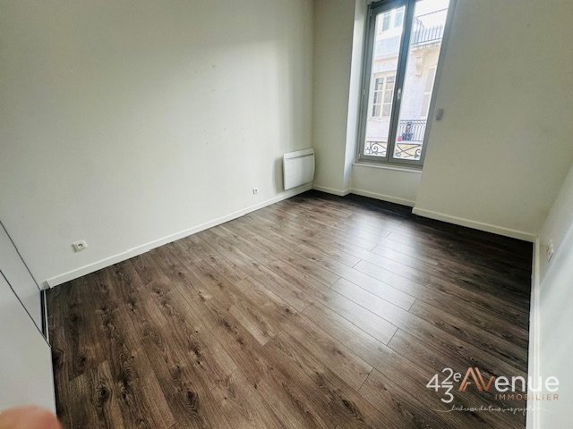APPARTEMENT T3 A LOUER - ST ETIENNE DORIAN/PEUPLE - 74.41 m2 - 690 &euro; charges comprises par mois