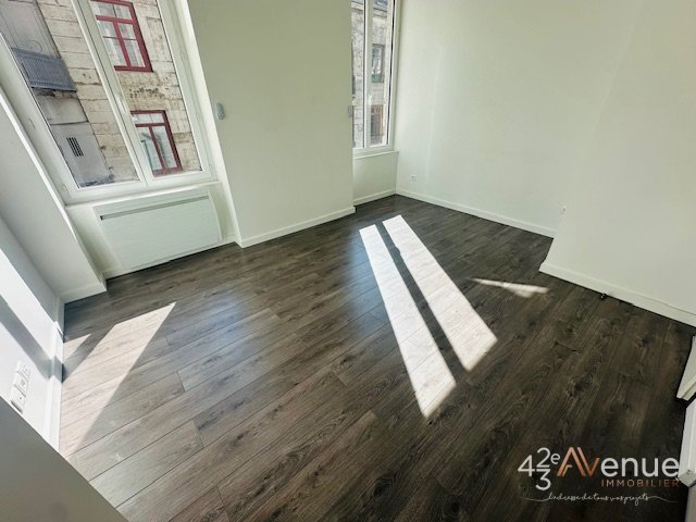 APPARTEMENT T3 A LOUER - ST ETIENNE DORIAN/PEUPLE - 74.41 m2 - 690 &euro; charges comprises par mois