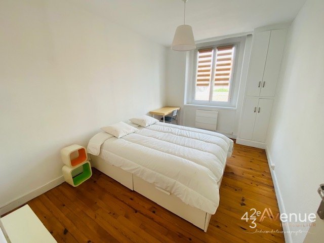 APPARTEMENT T3 - ST ETIENNE FACULTE   CENTRE DEUX - 86.2 m2 - LOUÉ