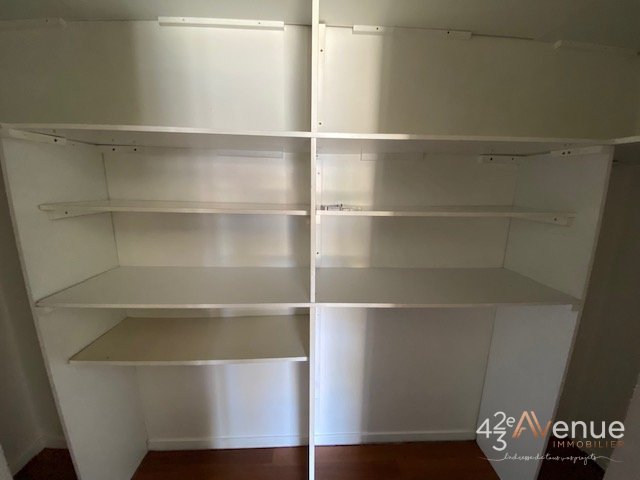 T3 en Duplex A LOUER - ST ETIENNE FAURIEL/ST ROCH - 81.08 m2 - 850�&euro; charges comprises par mois