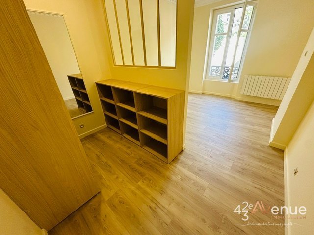 APPARTEMENT T3 A LOUER - ST ETIENNE FAURIEL/VILLEBOEUF - 46.86 m2 - 670 &euro; charges comprises par mois