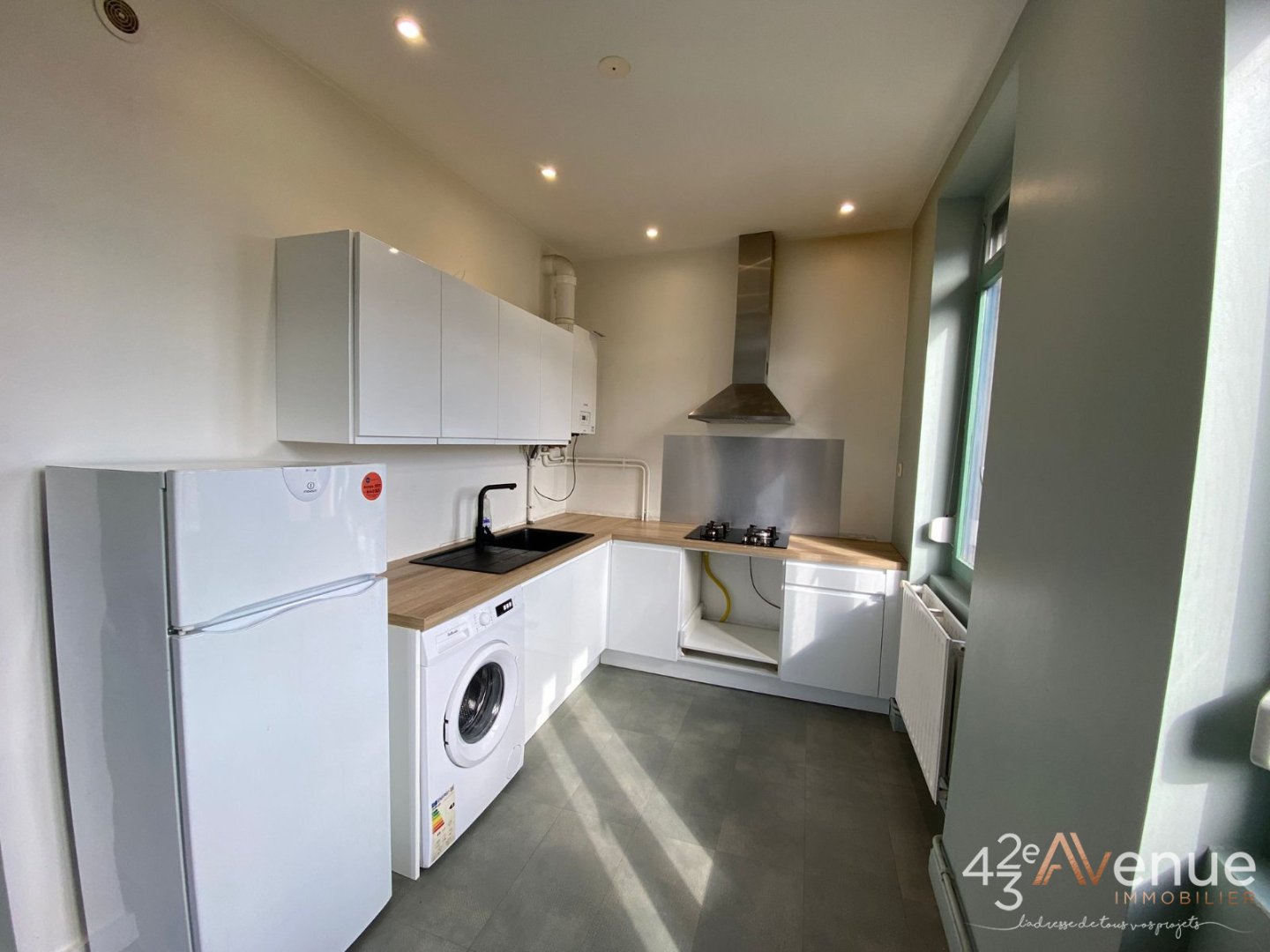 APPARTEMENT T3 A LOUER - ST ETIENNE FOURNEYRON/RICHELANDIERE - 65.76 m2 - 560�&euro; charges comprises par mois