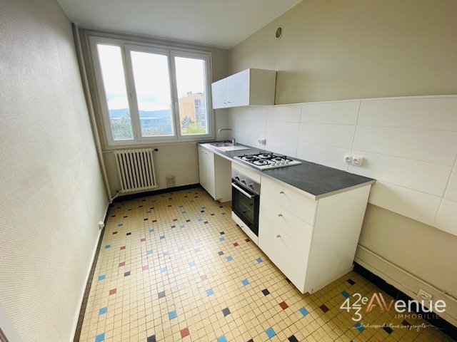 APPARTEMENT T3 A LOUER - ST ETIENNE GROUCHY - 54.05 m2 - 575 &euro; charges comprises par mois