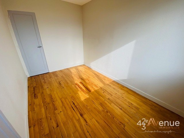 APPARTEMENT T3 A LOUER - ST ETIENNE GROUCHY - 54.05 m2 - 575 &euro; charges comprises par mois