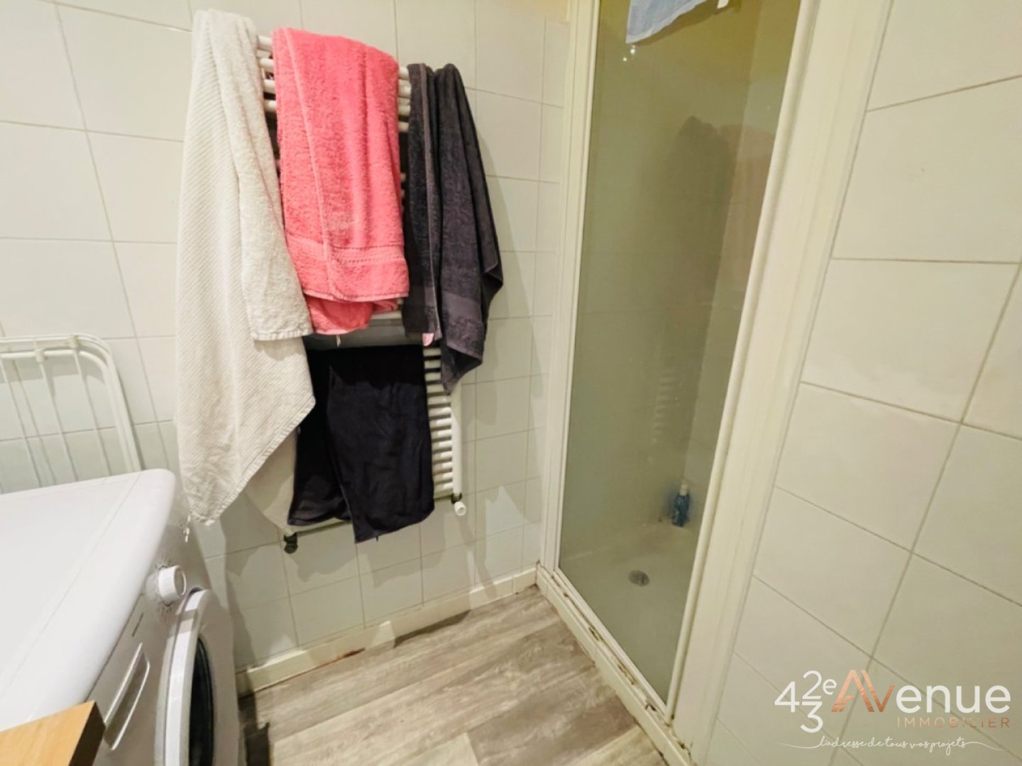 APPARTEMENT T3 - ST ETIENNE JACQUARD - 65.63 m2 - LOU&Eacute;