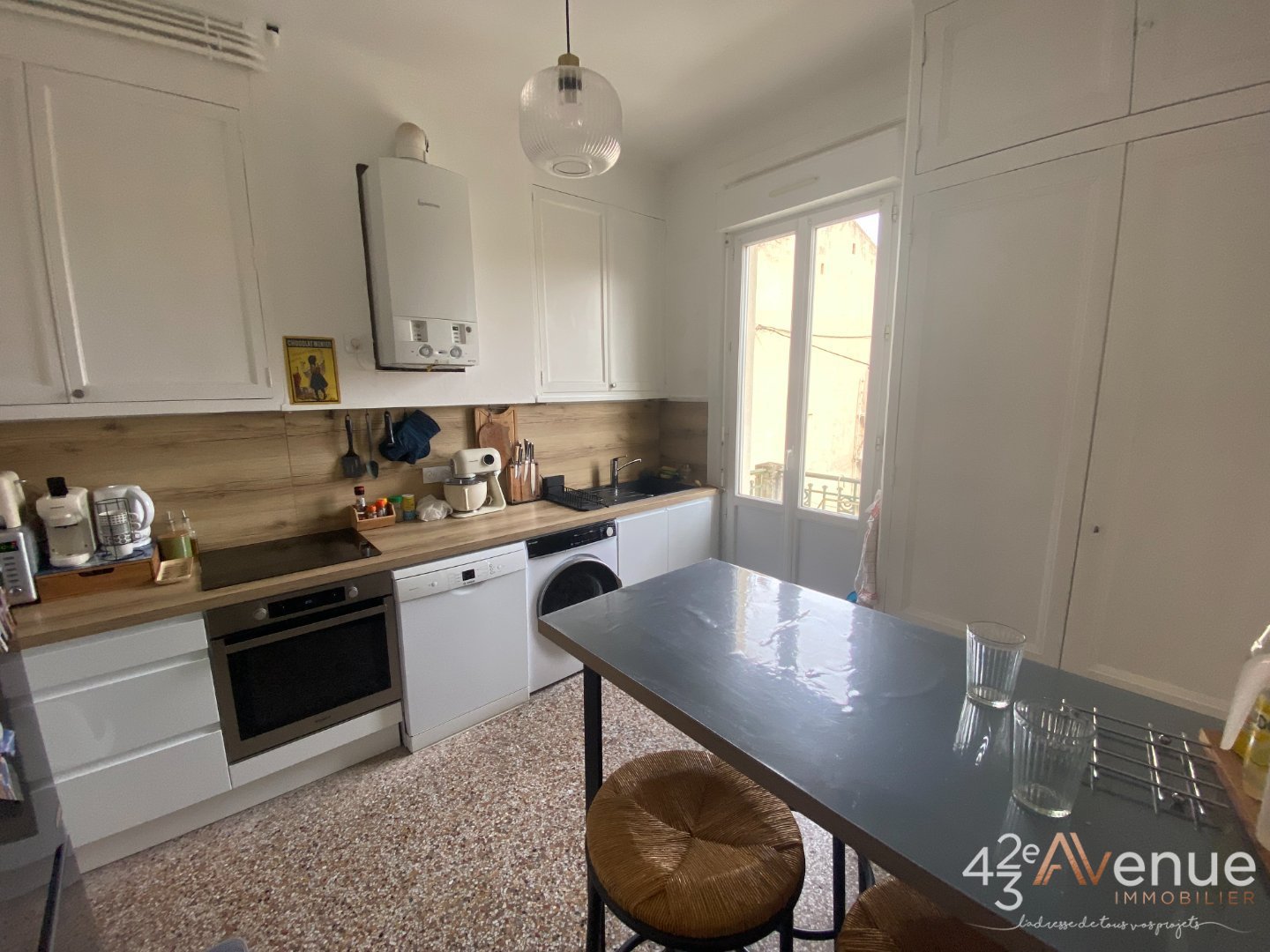 APPARTEMENT T3 - ST ETIENNE JACQUARD - 75.81 m2 - LOU&Eacute;