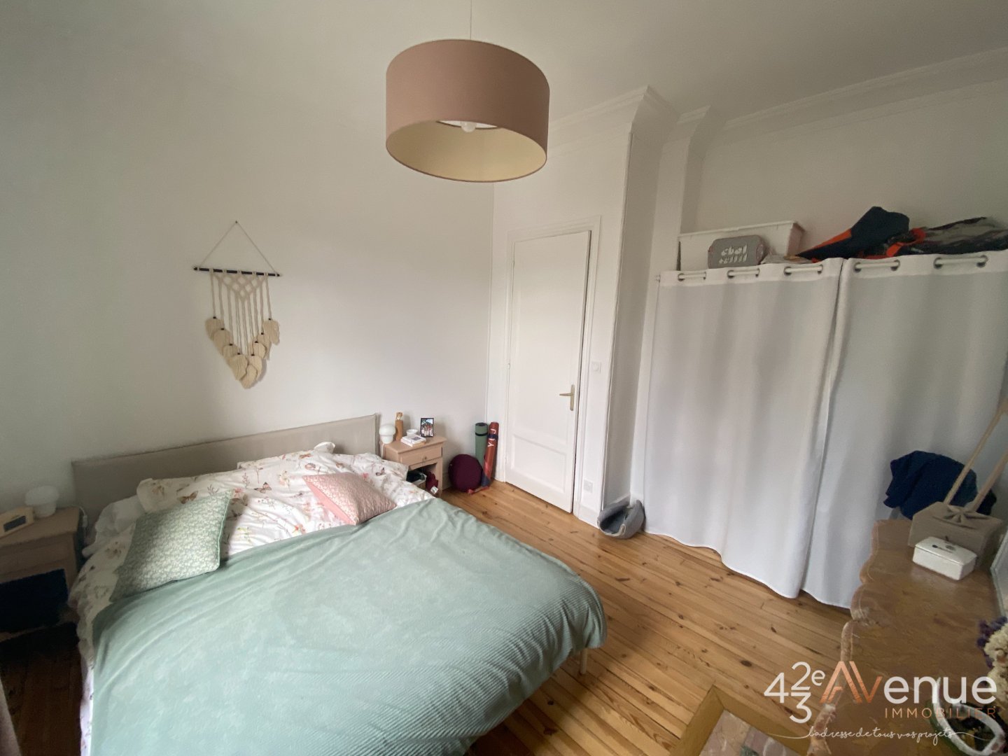 APPARTEMENT T3 - ST ETIENNE JACQUARD - 75.81 m2 - LOU&Eacute;