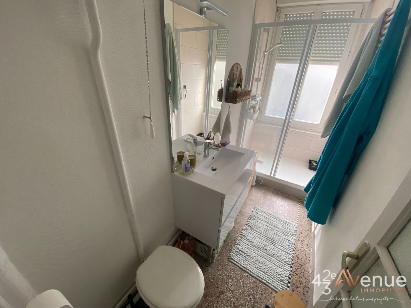 APPARTEMENT T3 - ST ETIENNE JACQUARD - 75.81 m2 - LOU&Eacute;