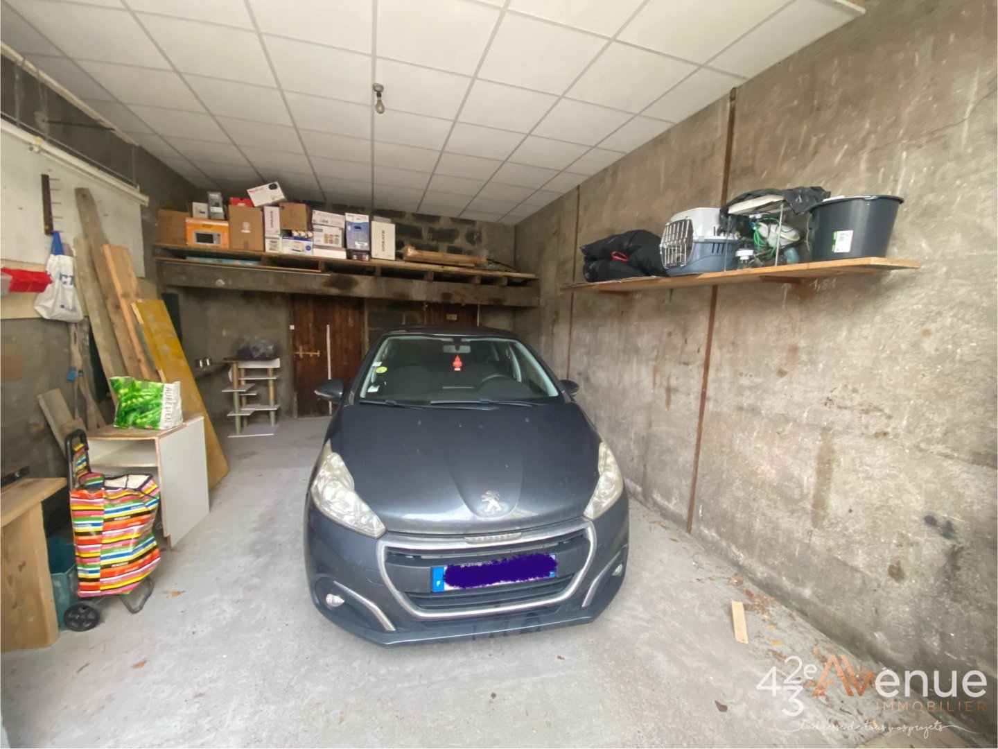 APPARTEMENT T3 - ST ETIENNE JACQUARD - 75.81 m2 - LOU&Eacute;