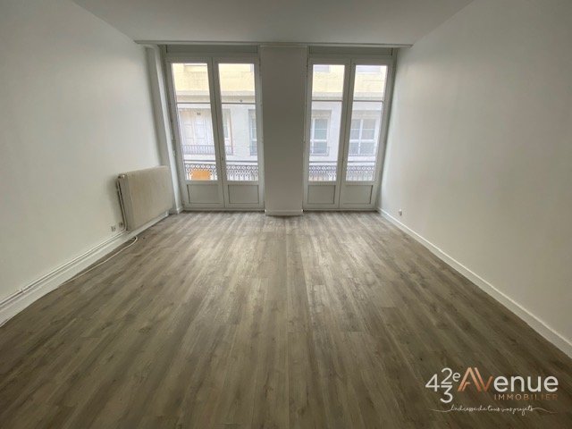 APPARTEMENT T3 - ST ETIENNE JEAN JAURES - 72.93 m2 - LOU&Eacute;