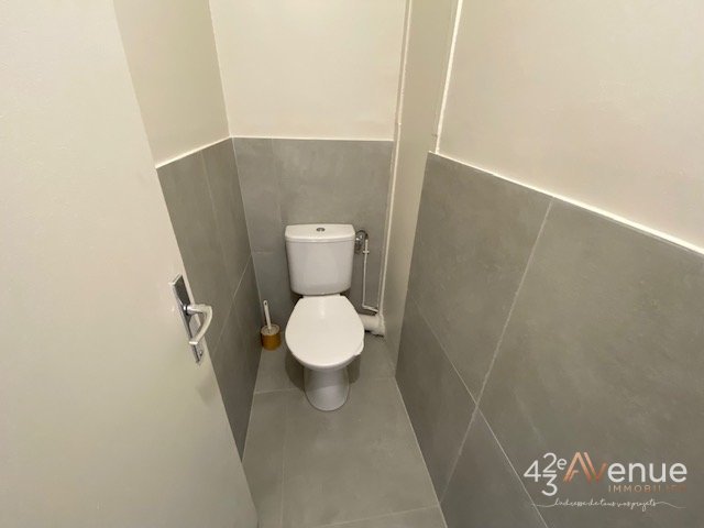 APPARTEMENT T3 - ST ETIENNE LA METARE - 66.32 m2 - LOU&Eacute;