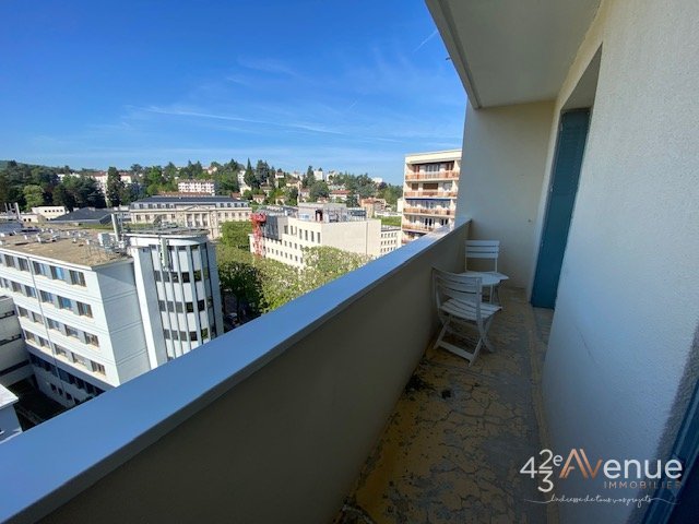 APPARTEMENT T3 - ST ETIENNE LE ROND POINT - 65.87 m2 - LOU&Eacute;