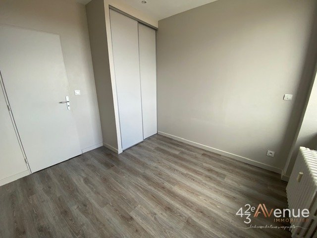 APPARTEMENT T3 - ST ETIENNE LIBERATION - 49.66 m2 - LOUÉ