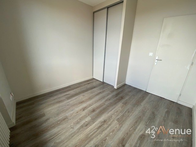 APPARTEMENT T3 - ST ETIENNE LIBERATION - 49.66 m2 - LOUÉ