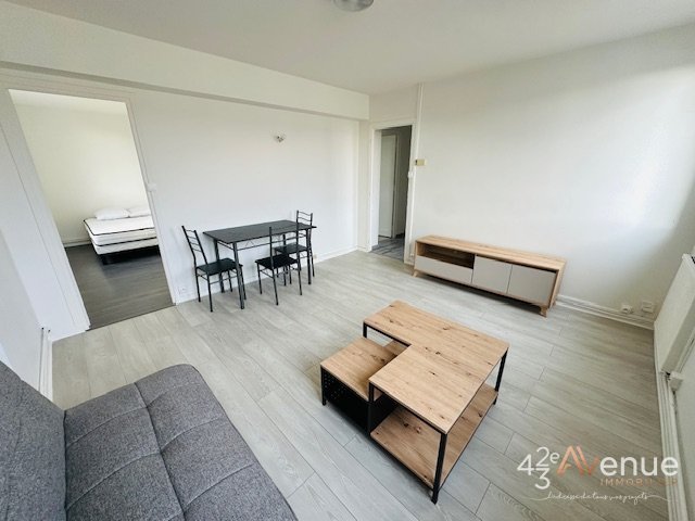 T3 MEUBLE - ST ETIENNE MONTPLAISIR/HPL - 52.59 m2 - LOUÉ