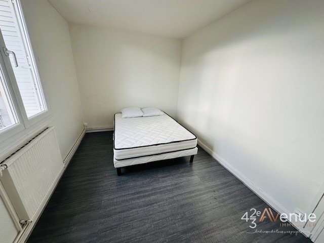 T3 MEUBLE - ST ETIENNE MONTPLAISIR/HPL - 52.59 m2 - LOUÉ