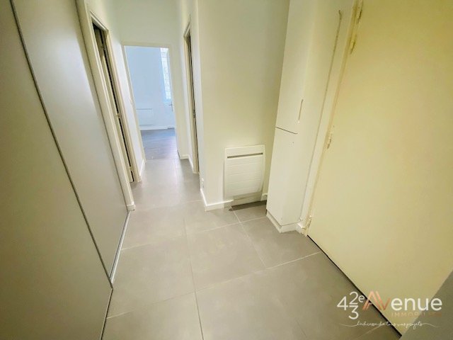 APPARTEMENT T3 A LOUER - ST ETIENNE PLACE DU PEUPLE/DORIAN - 74.55 m2 - 700 &euro; charges comprises par mois