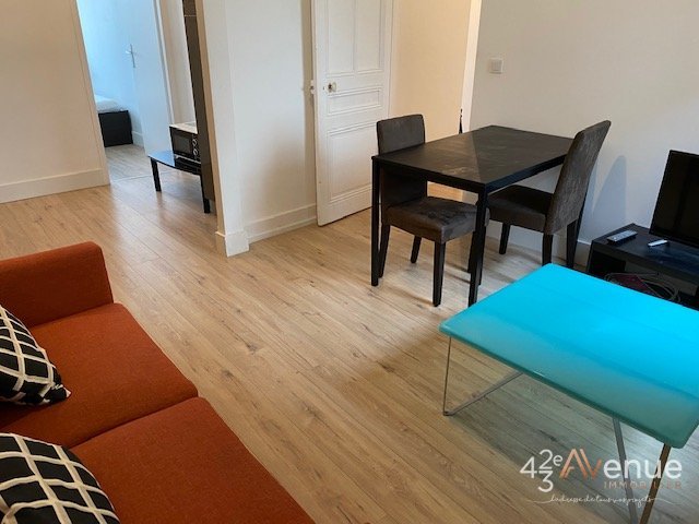 3 Pièces Meublé A LOUER - ST ETIENNE PLACE GRENETTE/URSULES - 43.36 m2 - 520 &euro; charges comprises par mois