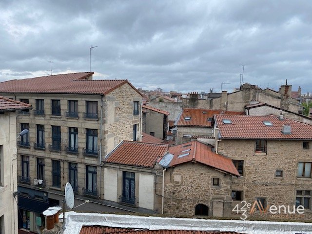 3 Pièces Meublé A LOUER - ST ETIENNE PLACE GRENETTE/URSULES - 43.36 m2 - 520 &euro; charges comprises par mois