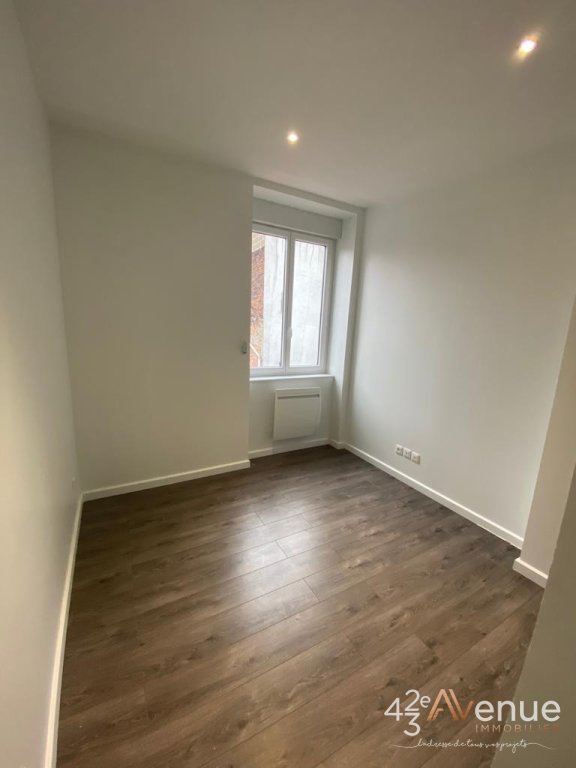 APPARTEMENT T3 A LOUER - ST ETIENNE QUARTIER DORIAN/PLACE DU PEUPLE - 64.78 m2 - 640�&euro; charges comprises par mois