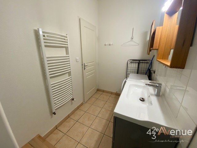 APPARTEMENT T3 A LOUER - ST ETIENNE QUARTIER TREFILERIE - 47.31 m2 - 549�&euro; charges comprises par mois