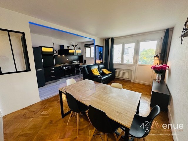 APPARTEMENT T3 A LOUER - ST ETIENNE ROND POINT/FAURIEL - 58.42 m2 - 730 € charges comprises par mois