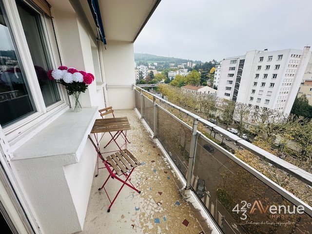 APPARTEMENT T3 A LOUER - ST ETIENNE ROND POINT/FAURIEL - 58.42 m2 - 730 € charges comprises par mois