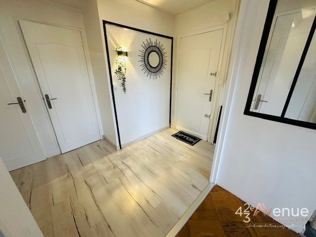 APPARTEMENT T3 A LOUER - ST ETIENNE ROND POINT/FAURIEL - 58.42 m2 - 730 € charges comprises par mois
