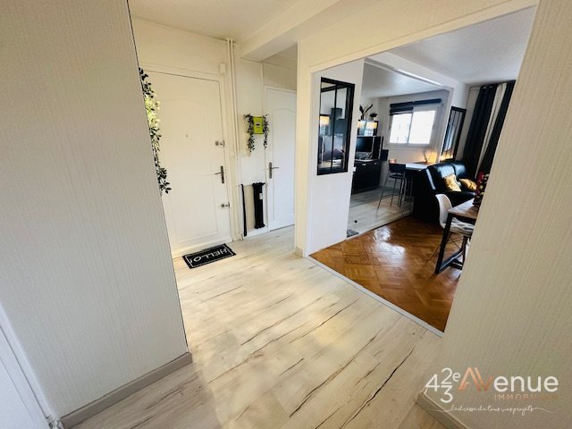 APPARTEMENT T3 A LOUER - ST ETIENNE ROND POINT/FAURIEL - 58.42 m2 - 730 € charges comprises par mois