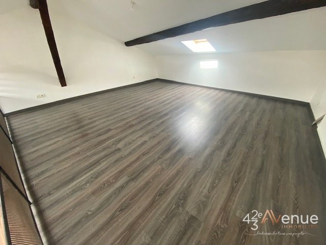 APPARTEMENT T3 - ST ETIENNE SAINT FRANCOIS - 111.9 m2 - LOU&Eacute;