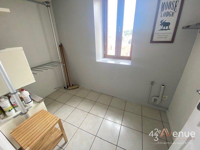 APPARTEMENT T3 - ST ETIENNE SAINT FRANCOIS - 111.9 m2 - LOU&Eacute;