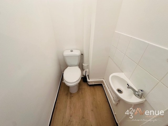 APPARTEMENT T3 A LOUER - ST ETIENNE TARDY/COLLINE DES PERES - 64.87 m2 - 610€ charges comprises par mois
