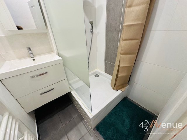 T3 MEUBLE A LOUER - ST ETIENNE TREFILERIE/CENTRE DEUX/BELLEVUE - 49.49 m2 - 590�&euro; charges comprises par mois