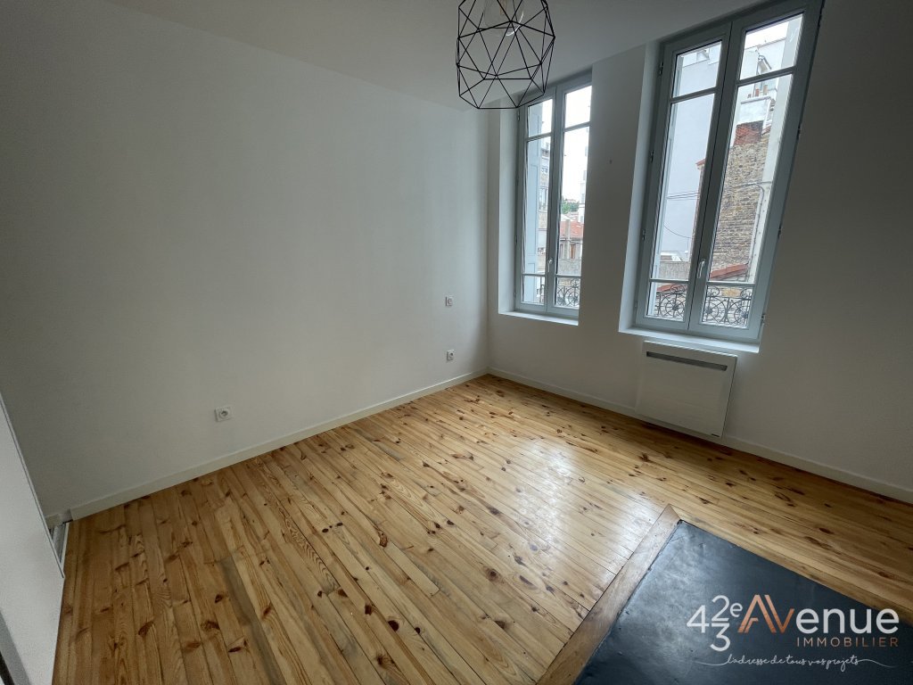 3 Pièces A LOUER - ST ETIENNE TREFILERIE - 46.15 m2 - 570 &euro; charges comprises par mois