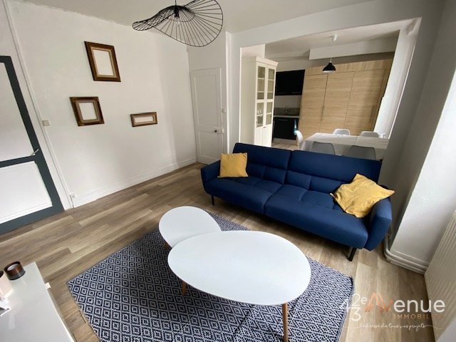 APPARTEMENT T3 A LOUER - ST ETIENNE URSULES/HALLE/ALBERT THOMAS - 69.13 m2 - 750 &euro; charges comprises par mois