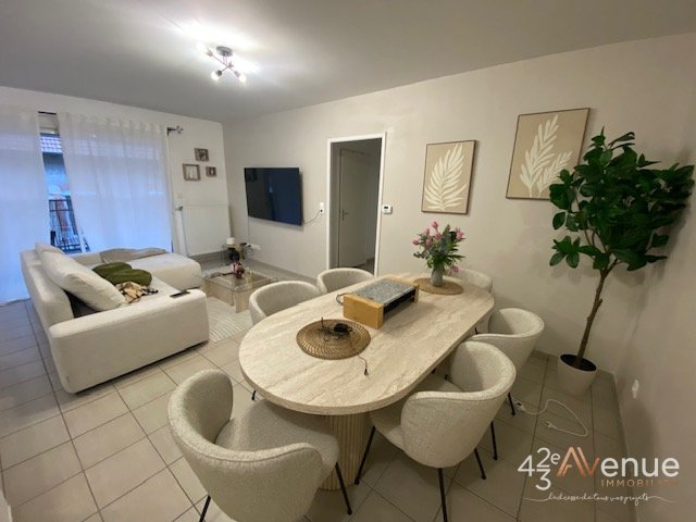 T3 plus Terrasse A LOUER - ST JUST ST RAMBERT - 67.87 m2 - 841�&euro; charges comprises par mois