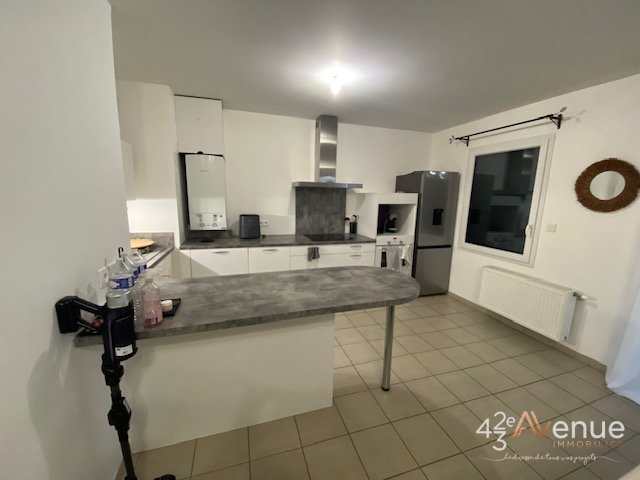 T3 plus Terrasse A LOUER - ST JUST ST RAMBERT - 67.87 m2 - 841�&euro; charges comprises par mois