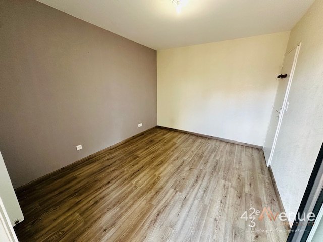 3 Pièces avec Terrasse et Garage A LOUER - ST JUST ST RAMBERT - 67.87 m2 - 841 &euro; charges comprises par mois