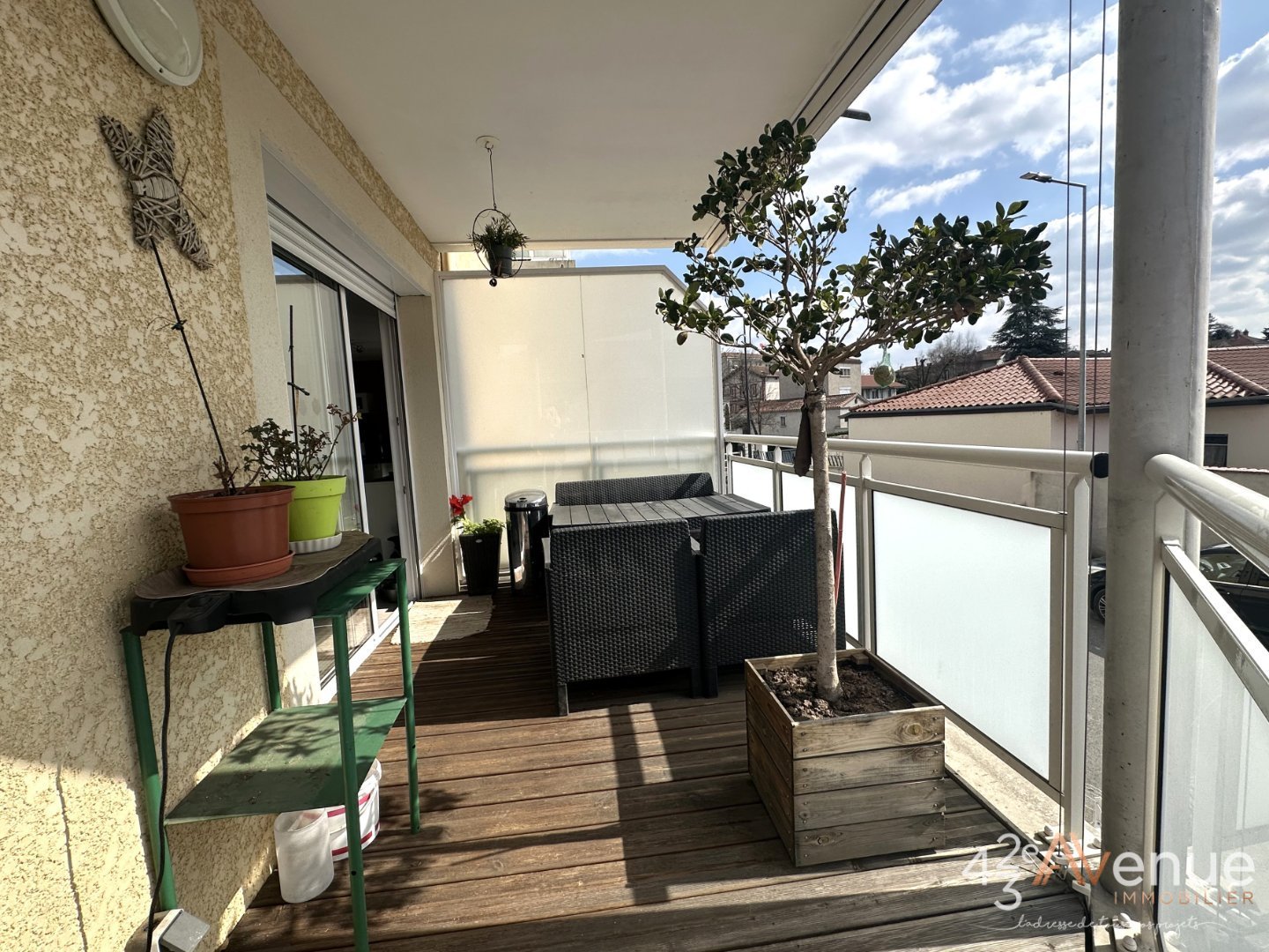 APPARTEMENT T3 A VENDRE - ANDREZIEUX BOUTHEON - 76.91 m2 - 220000€