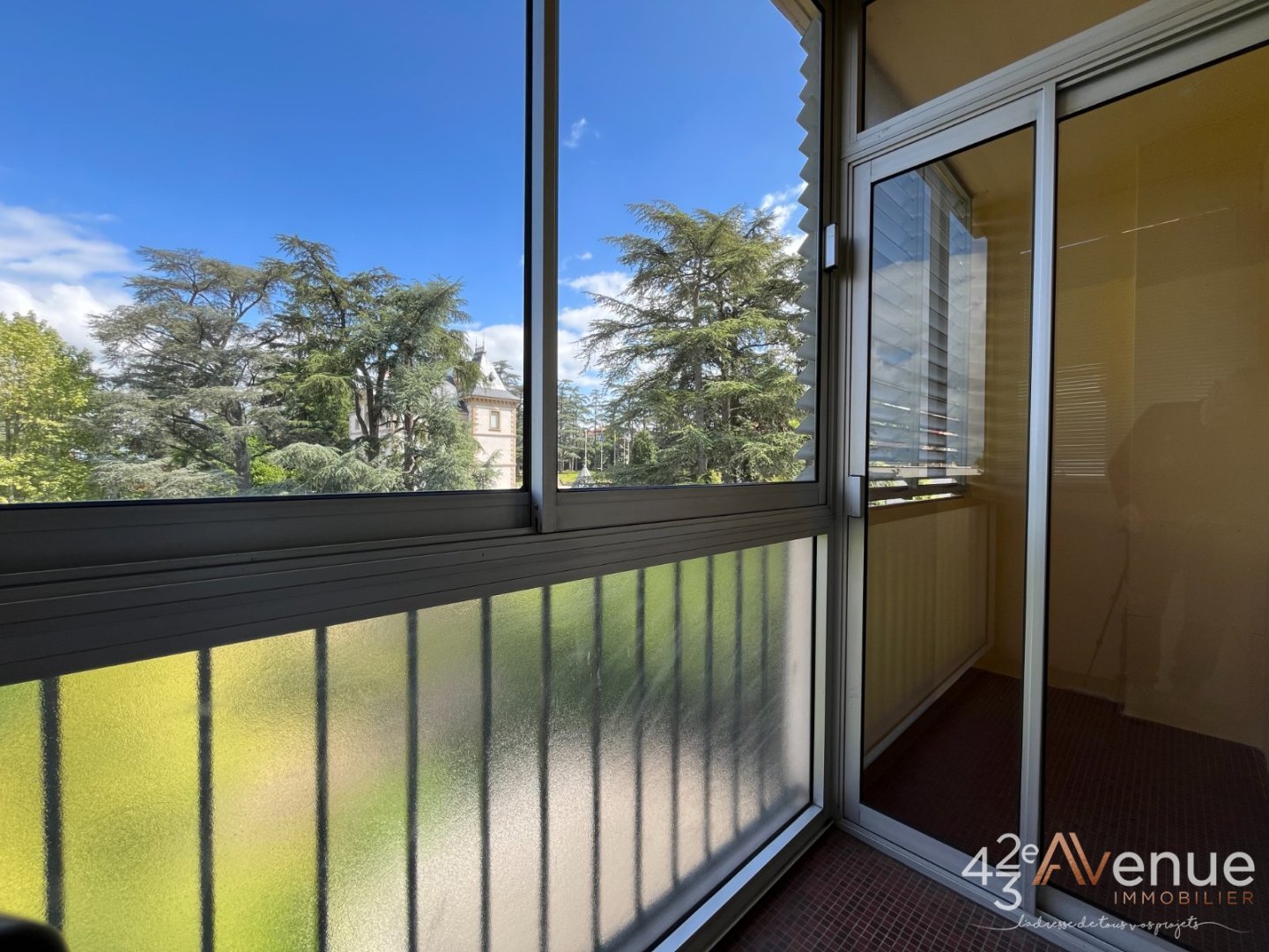 APPARTEMENT T3 A VENDRE - ANDREZIEUX BOUTHEON - 65.25 m2 - 160000€