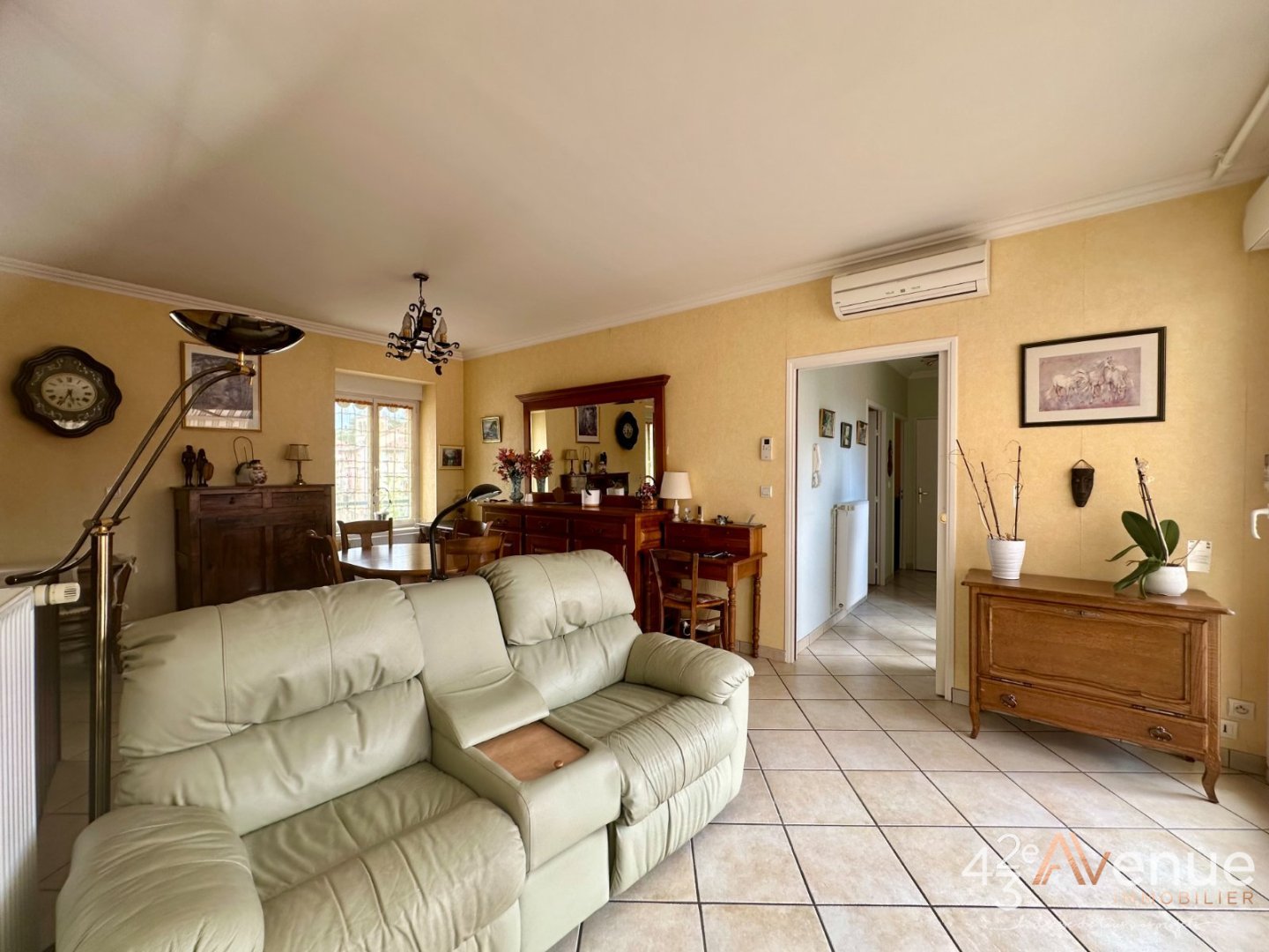 APPARTEMENT T3 A VENDRE - ANDREZIEUX BOUTHEON - 70.19 m2 - 215 000 &euro;
