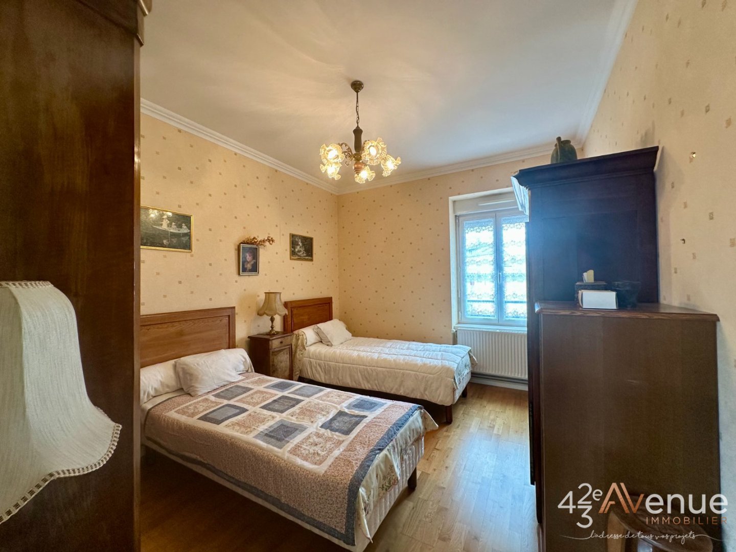 APPARTEMENT T3 A VENDRE - ANDREZIEUX BOUTHEON - 70.19 m2 - 215 000 &euro;
