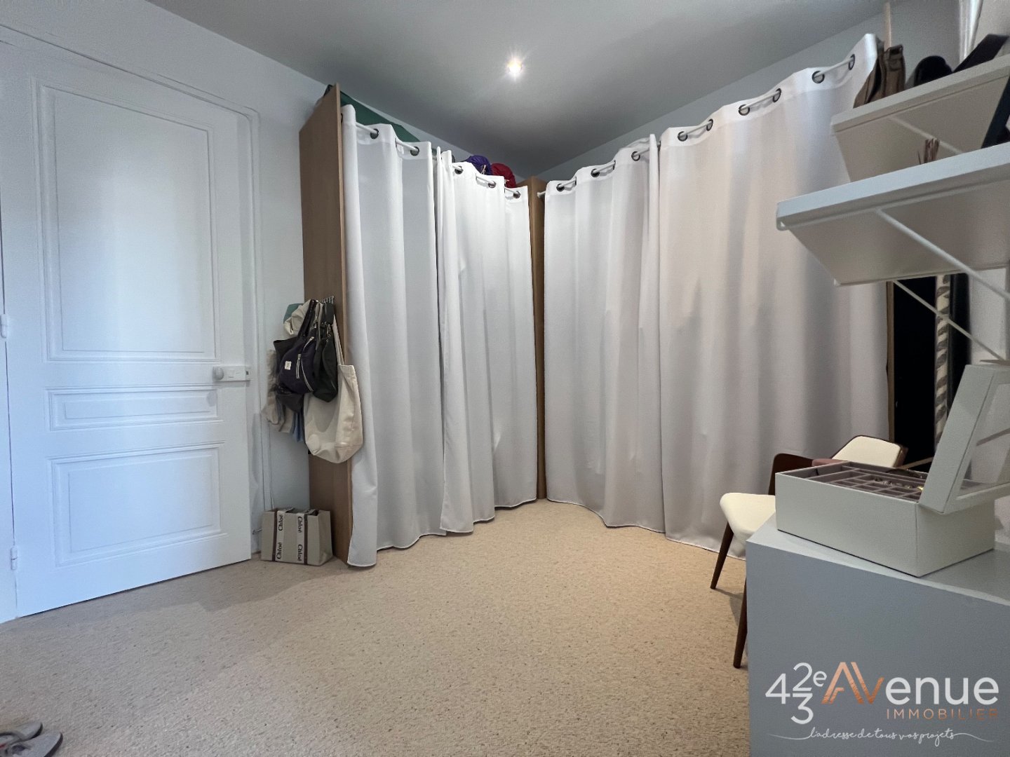 F3 Saint-Etienne secteur Badouillre A VENDRE - ST ETIENNE BADOUILLERE - 83.93 m2 - 129000€