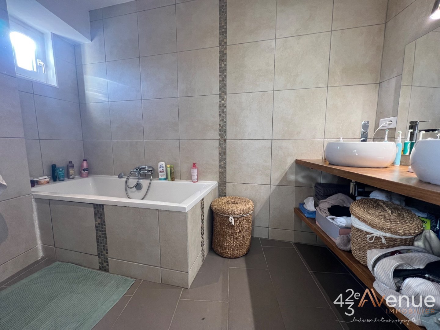 F3 Saint-Etienne secteur Badouillre A VENDRE - ST ETIENNE BADOUILLERE - 83.93 m2 - 129000€