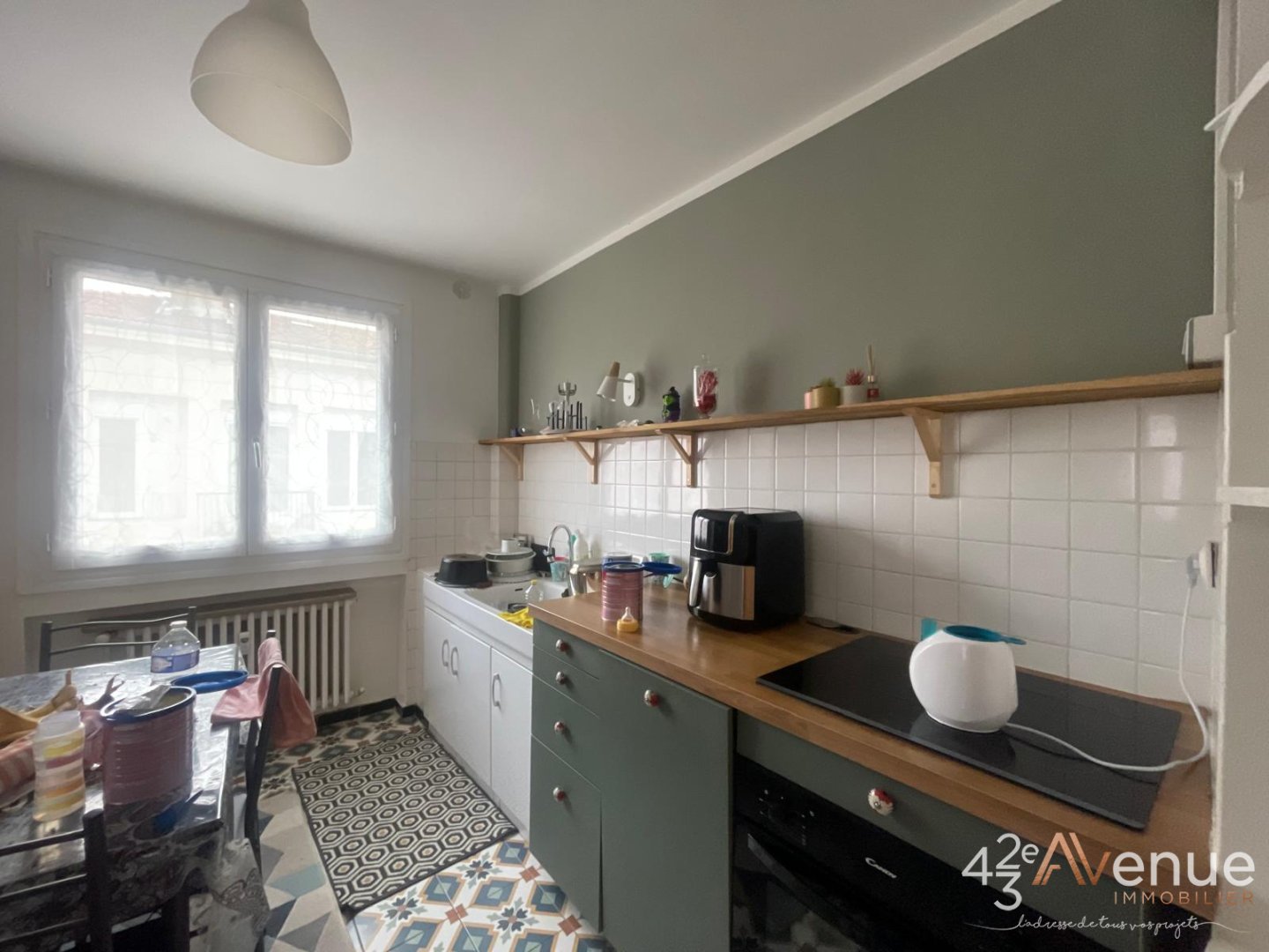 Appartement rnov Type 3 au dernier tage - ST ETIENNE BEAUBRUN - 71 m2 - 75000€