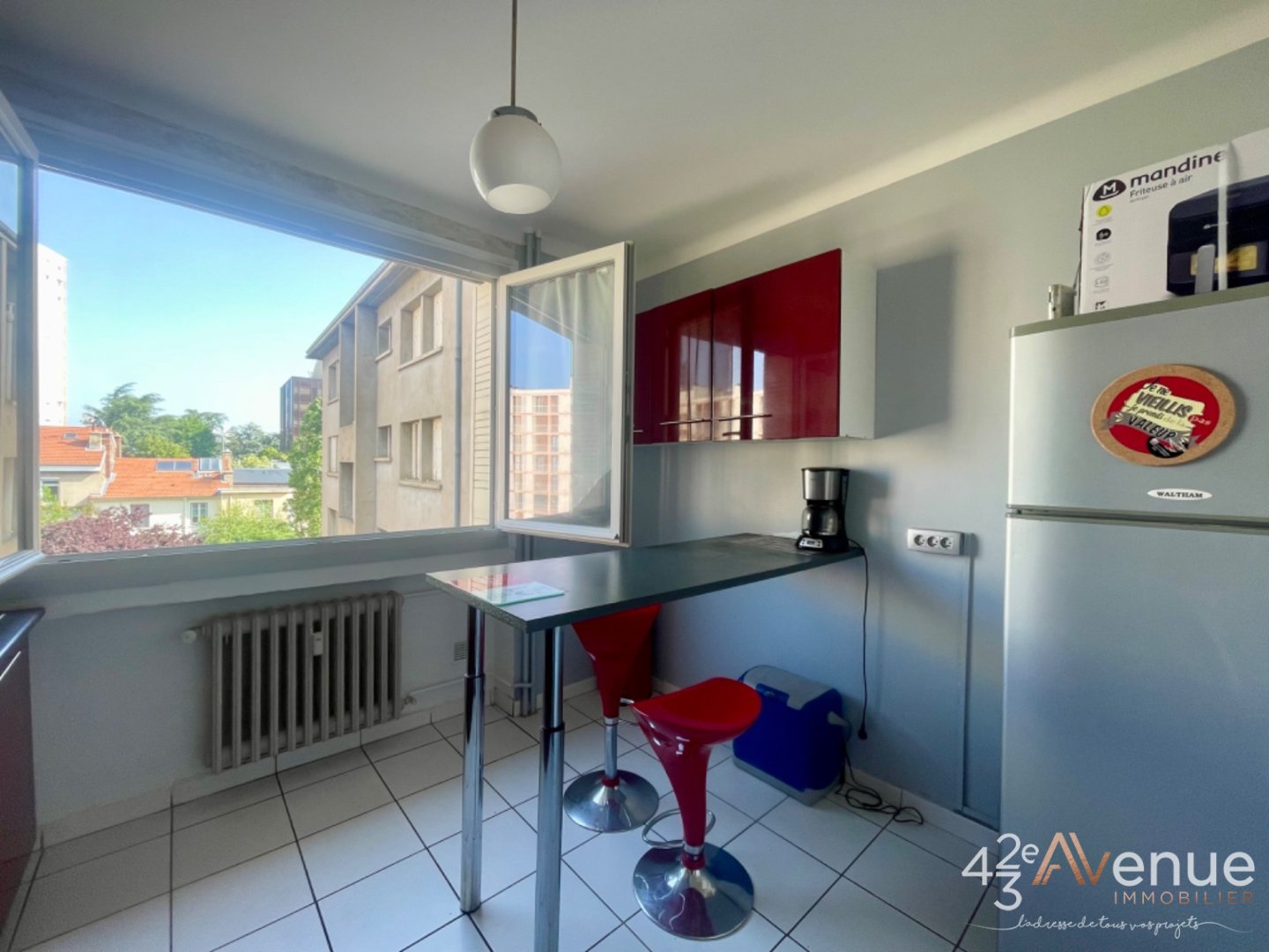 Appartement type 3 avec balcon secteur Bellevue A VENDRE - ST ETIENNE BELLEVUE - 68.49 m2 - 70 000 €