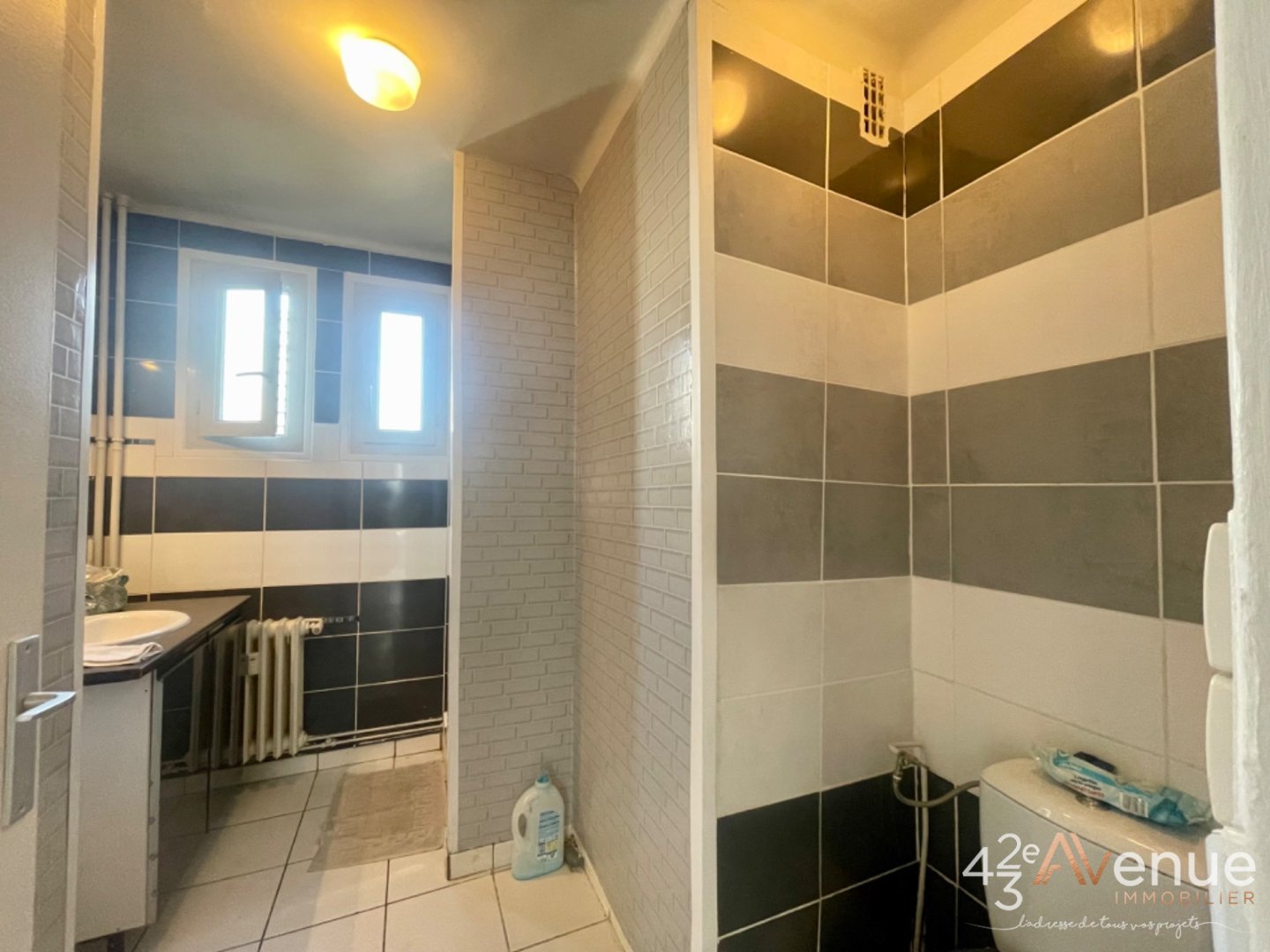 Appartement type 3 avec balcon secteur Bellevue A VENDRE - ST ETIENNE BELLEVUE - 68.49 m2 - 70 000 €