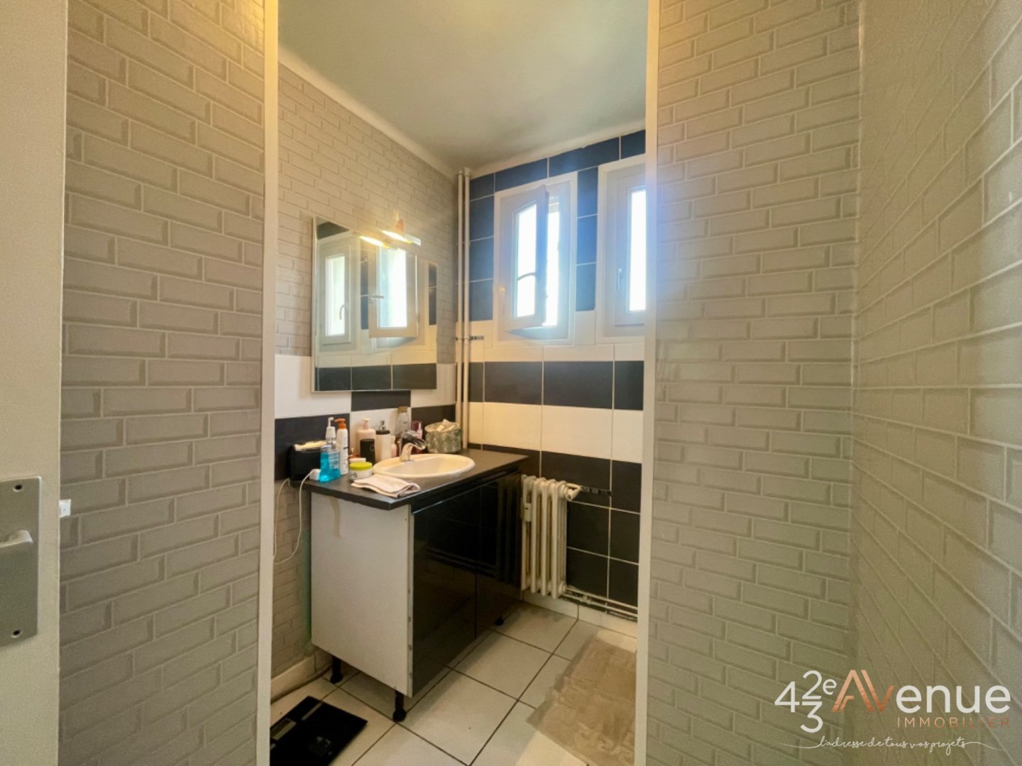 Appartement type 3 avec balcon secteur Bellevue A VENDRE - ST ETIENNE BELLEVUE - 68.49 m2 - 70 000 €