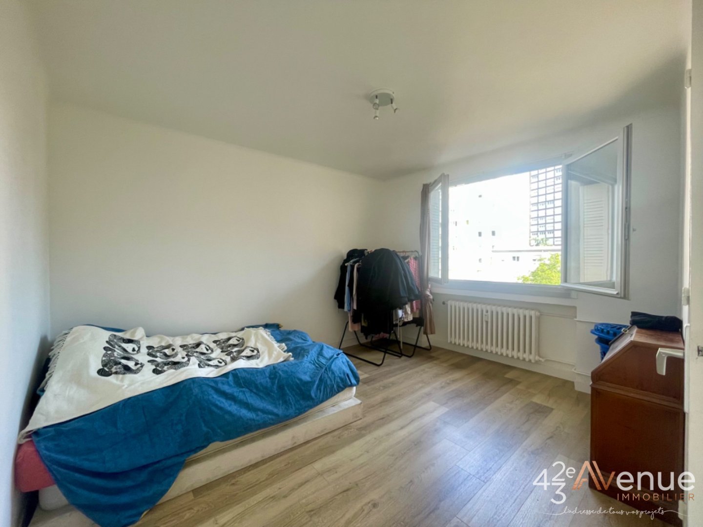 Appartement type 3 avec balcon secteur Bellevue A VENDRE - ST ETIENNE BELLEVUE - 68.49 m2 - 70 000 €