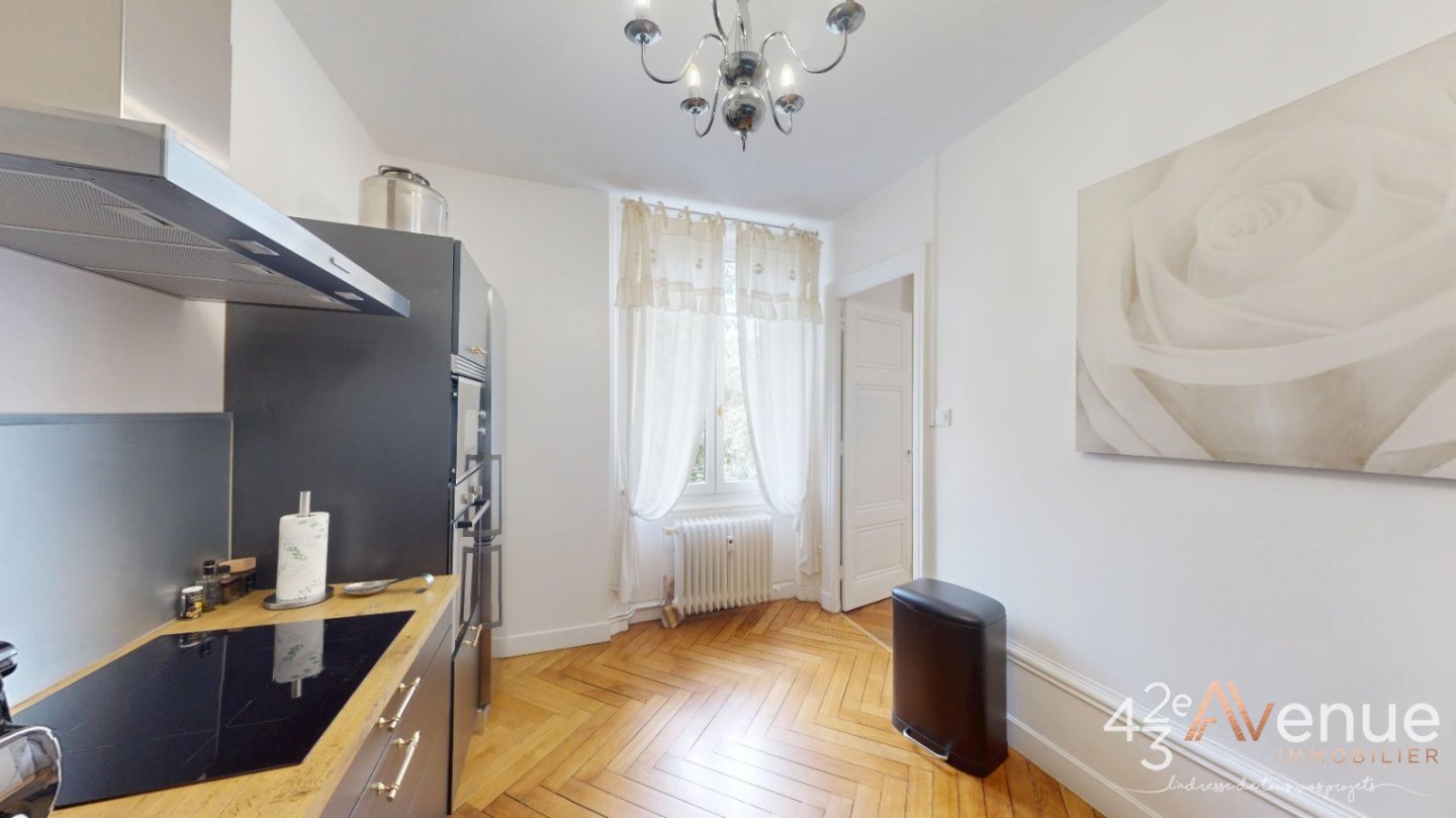 APPARTEMENT T3 A VENDRE - ST ETIENNE BELLEVUE - 90.09 m2 - 157 000 &euro;